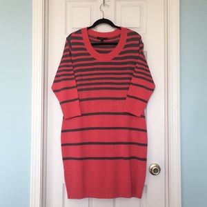 NWOT Derek Heart Sweater Dress